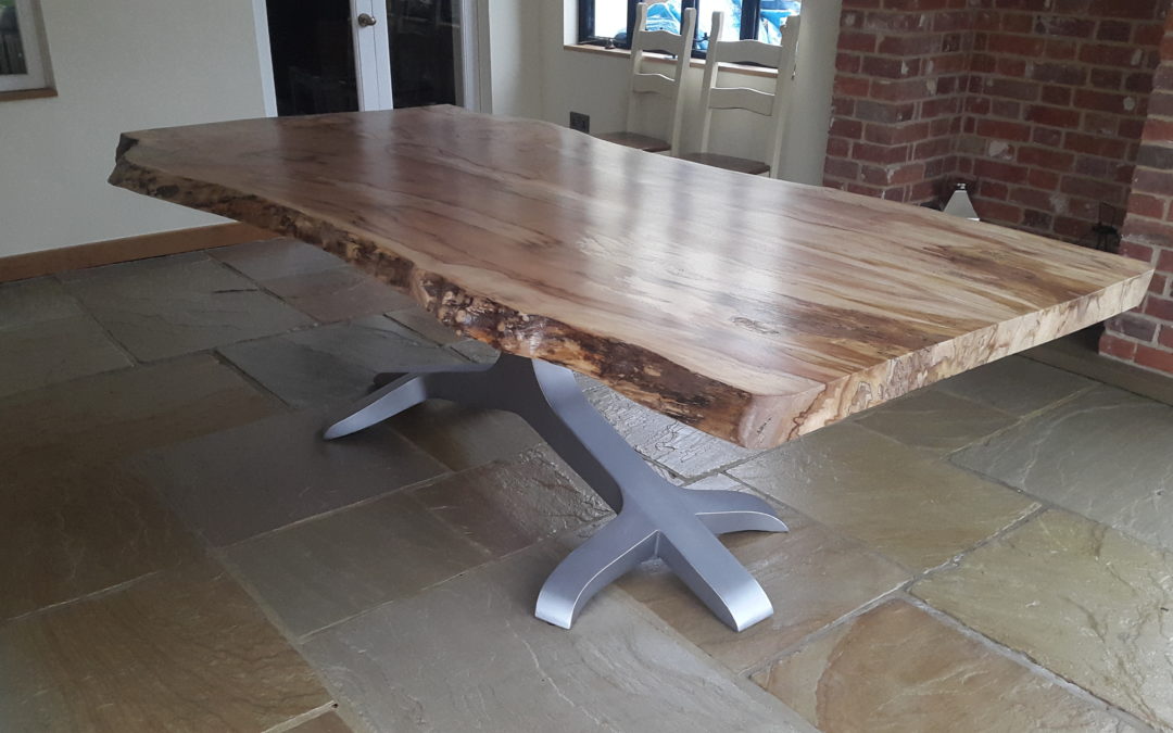 Tree wood dining tables