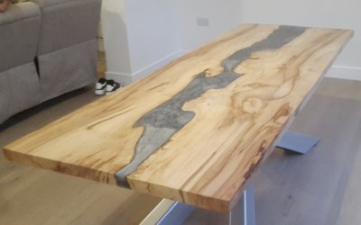Wood and resin dining tables uk